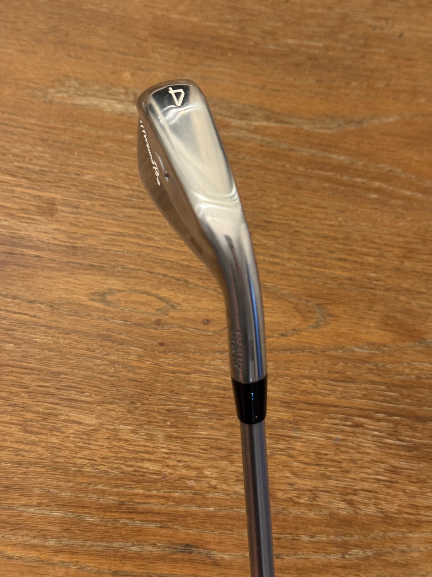 *MINT* Mizuno Pro 245 4-iron / KBS Tour C-Taper 120S shaft (stiff)