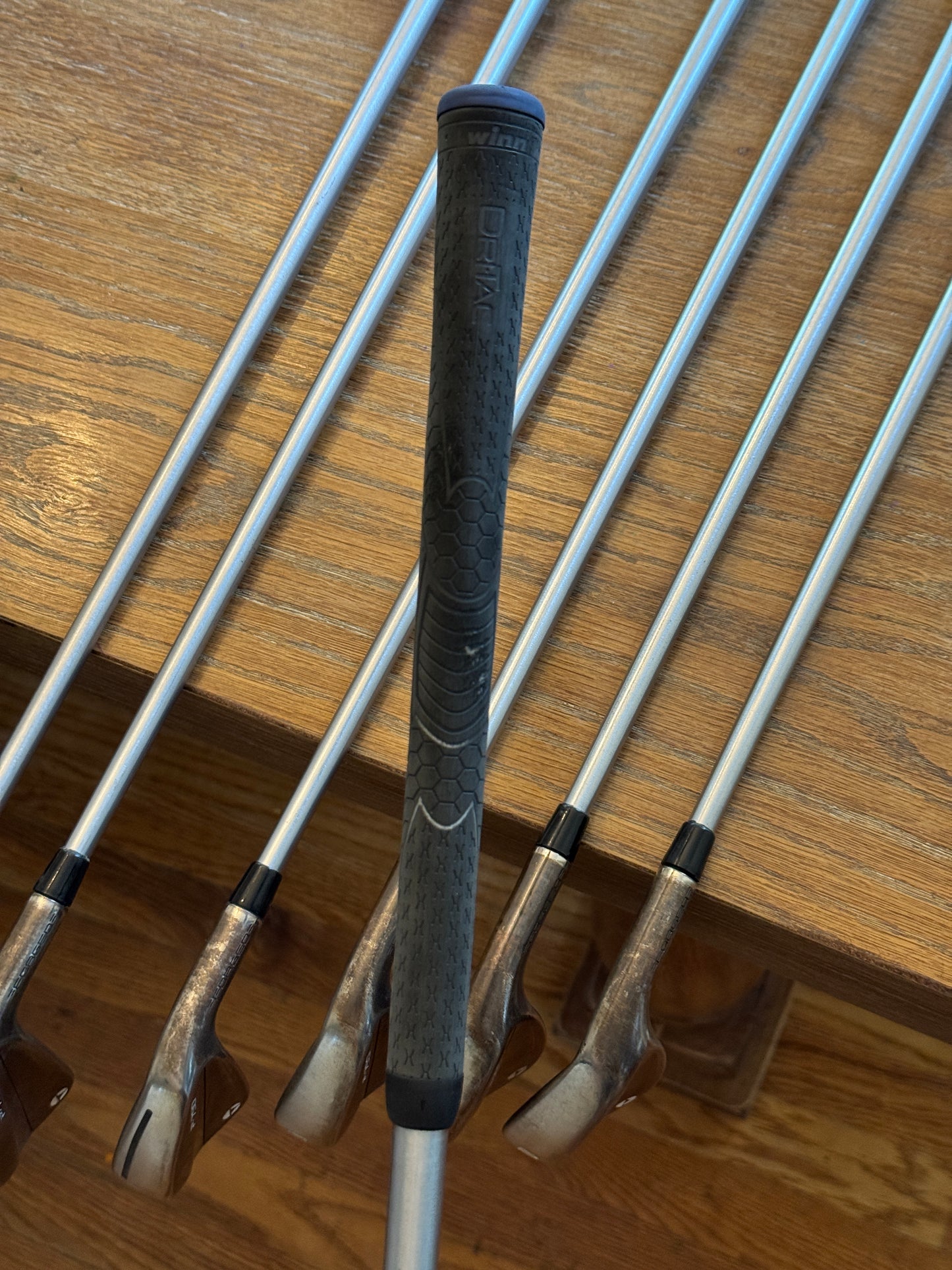 Taylormade P790 ‘23 Copper Iron Set (4-PW) / KBS Tour C-Taper 120S shafts (stiff)
