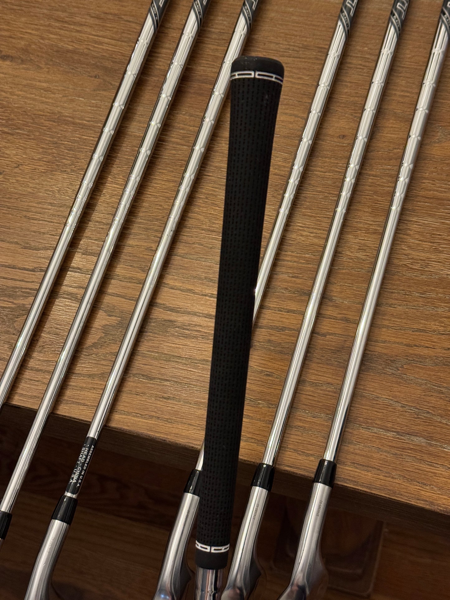 Titleist T250 ‘25 Iron Set (4-PW) / True Temper AMT Black S shafts (stiff)