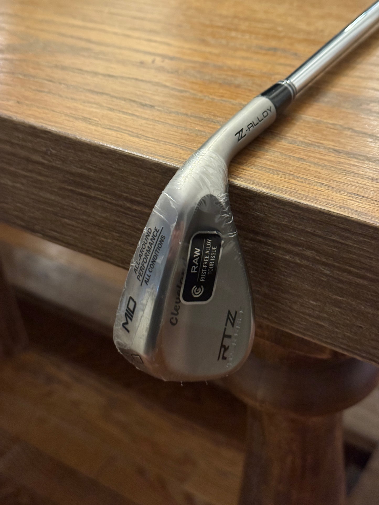 *BRAND NEW* Cleveland RTZ Tour Rack Raw Gap Wedge (50°)