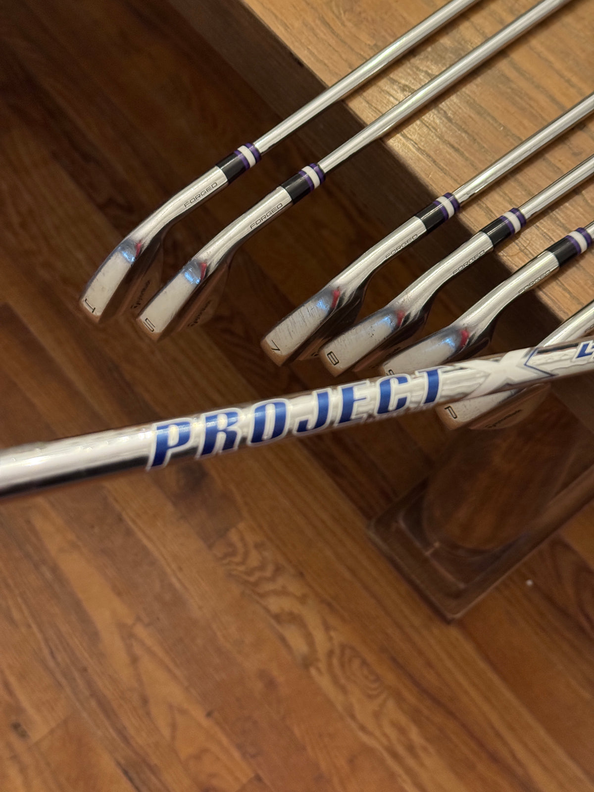 Taylormade P730 Forged Iron Set (4-PW) / Project X LZ 6.0 120g shafts (stiff)