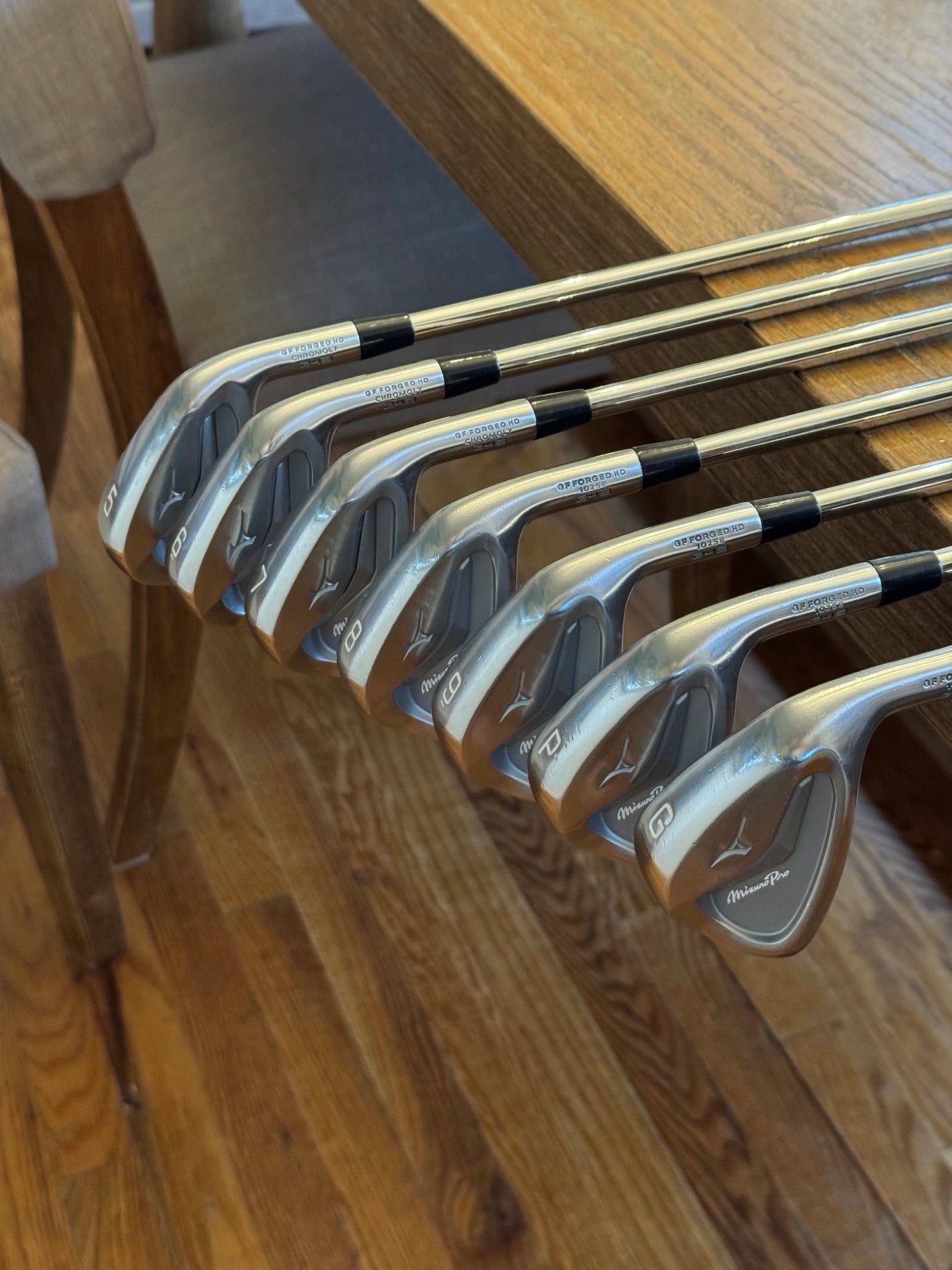 Mizuno Pro 243 Iron Set (5-GW) / N.S. Pro Modus3 Tour105 R shafts (regular)