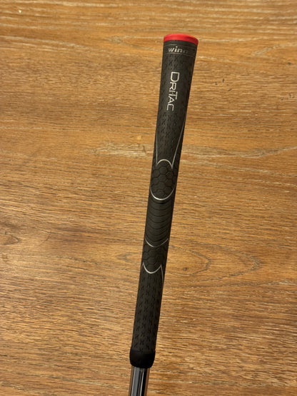 Titleist 718 T-MB 4-iron