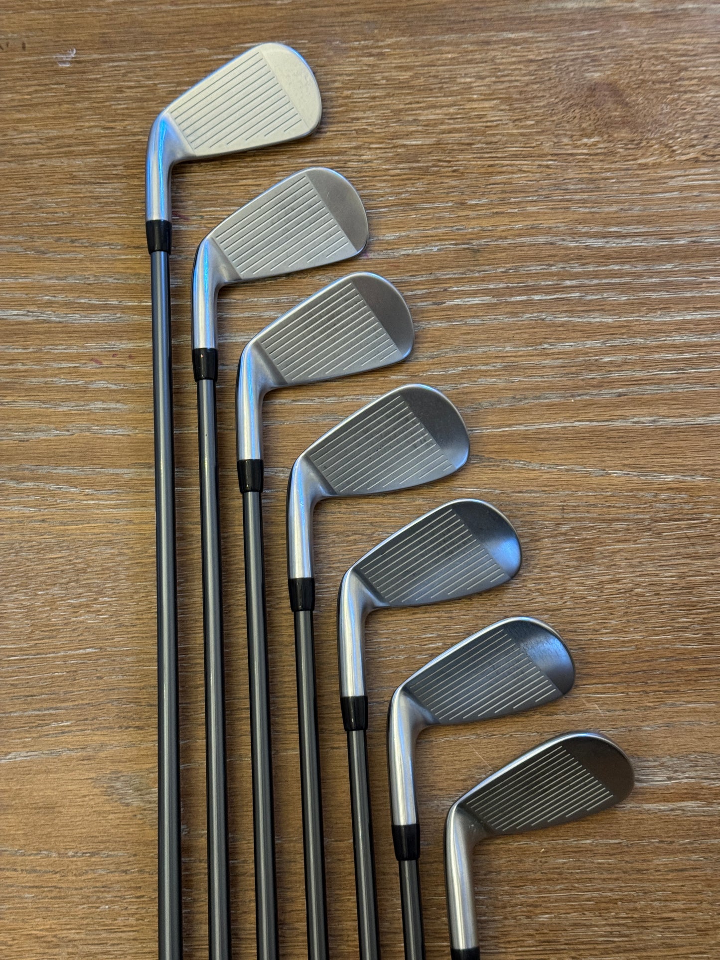 Titleist T250* ‘25 Forged Iron Set +1/2” (5-GW) / Mitsubishi MMT 65 R shafts (regular)