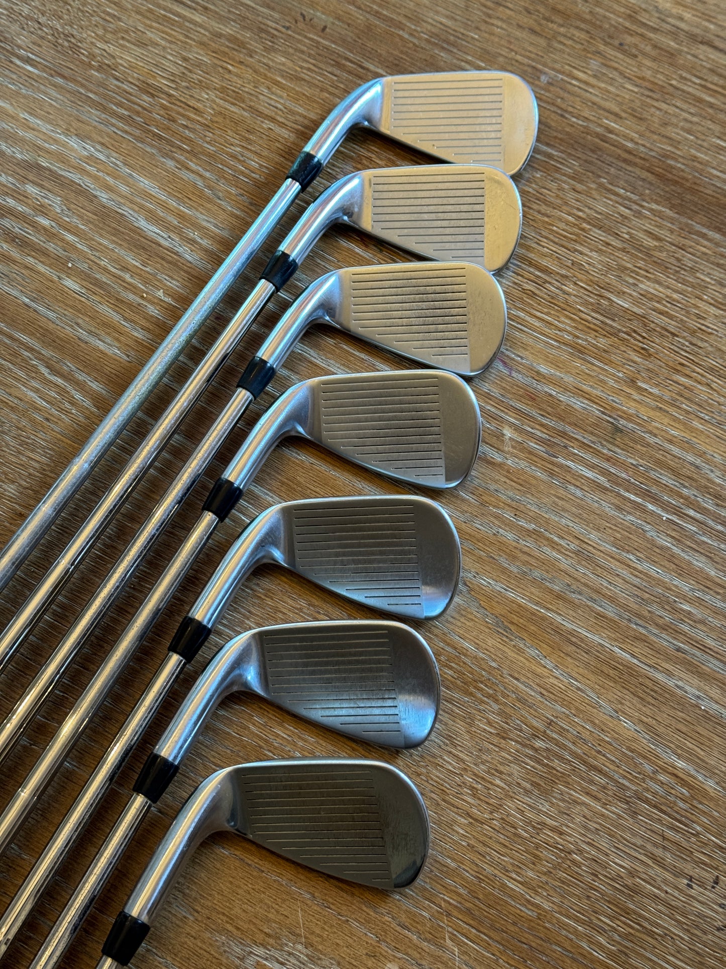 Titleist 718 AP3 Iron Set +1/2” (5-GW) / KBS Tour 90 R shafts (regular)