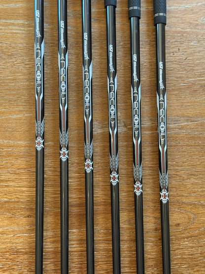 Ping i530 Iron Set LH (6-GW) / UST Mamiya Recoil F2 65 shafts (senior)