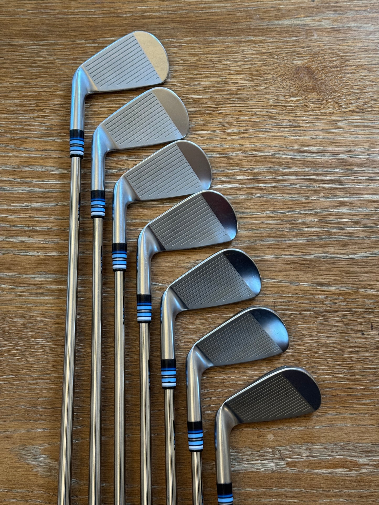 *MINT* Srixon ZXi7 Forged ‘25 Iron Set (4-PW) / Project X LZ 6.5 125g shafts (xtra stiff)