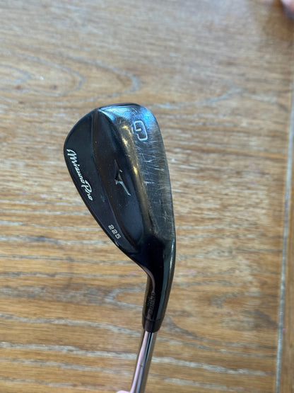 Mizuno Pro 225 Gap Wedge (49°)