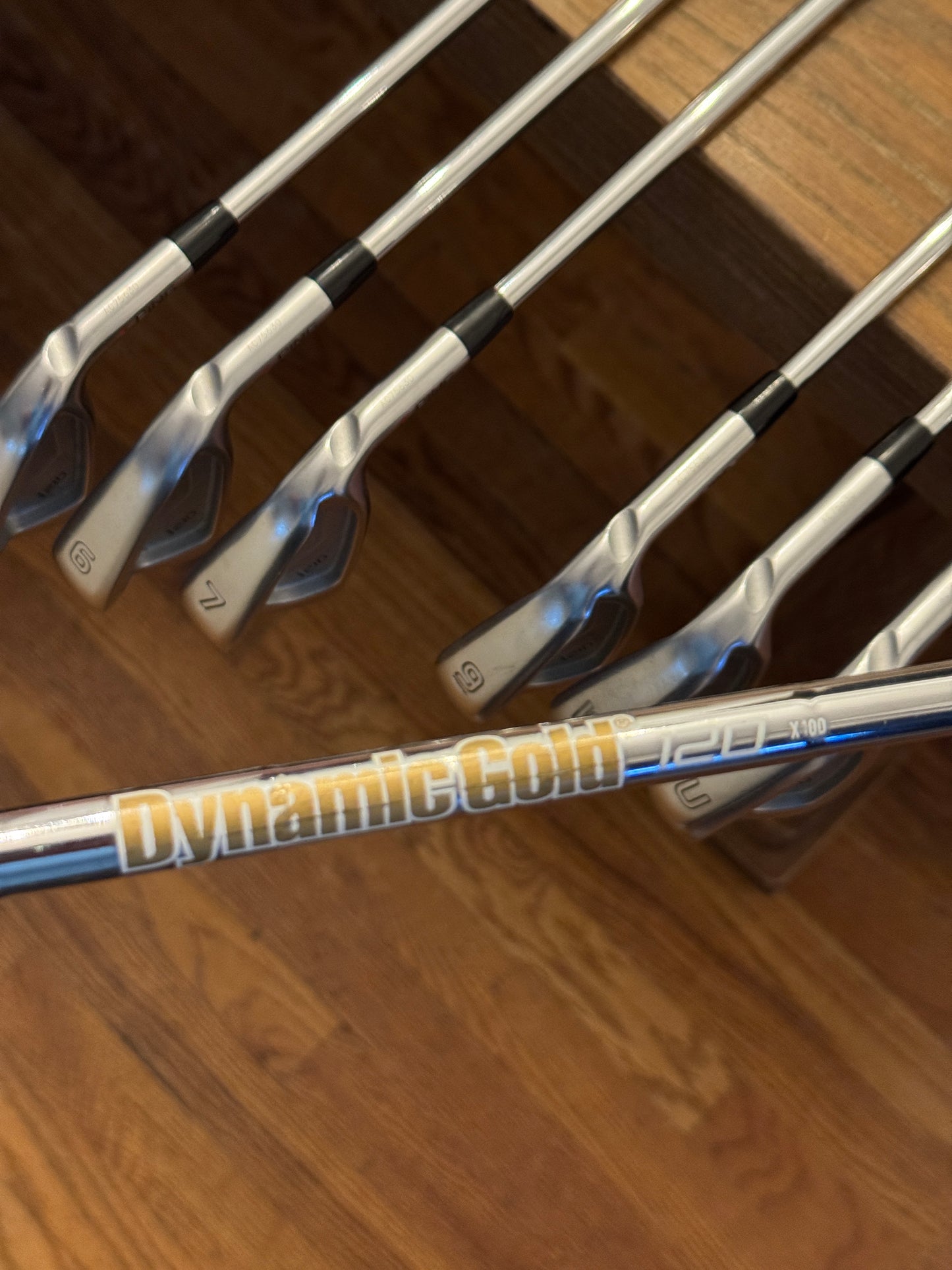 Ping i210 Iron Set (5-UW) / Dynamic Gold X100 shafts (xtra stiff)
