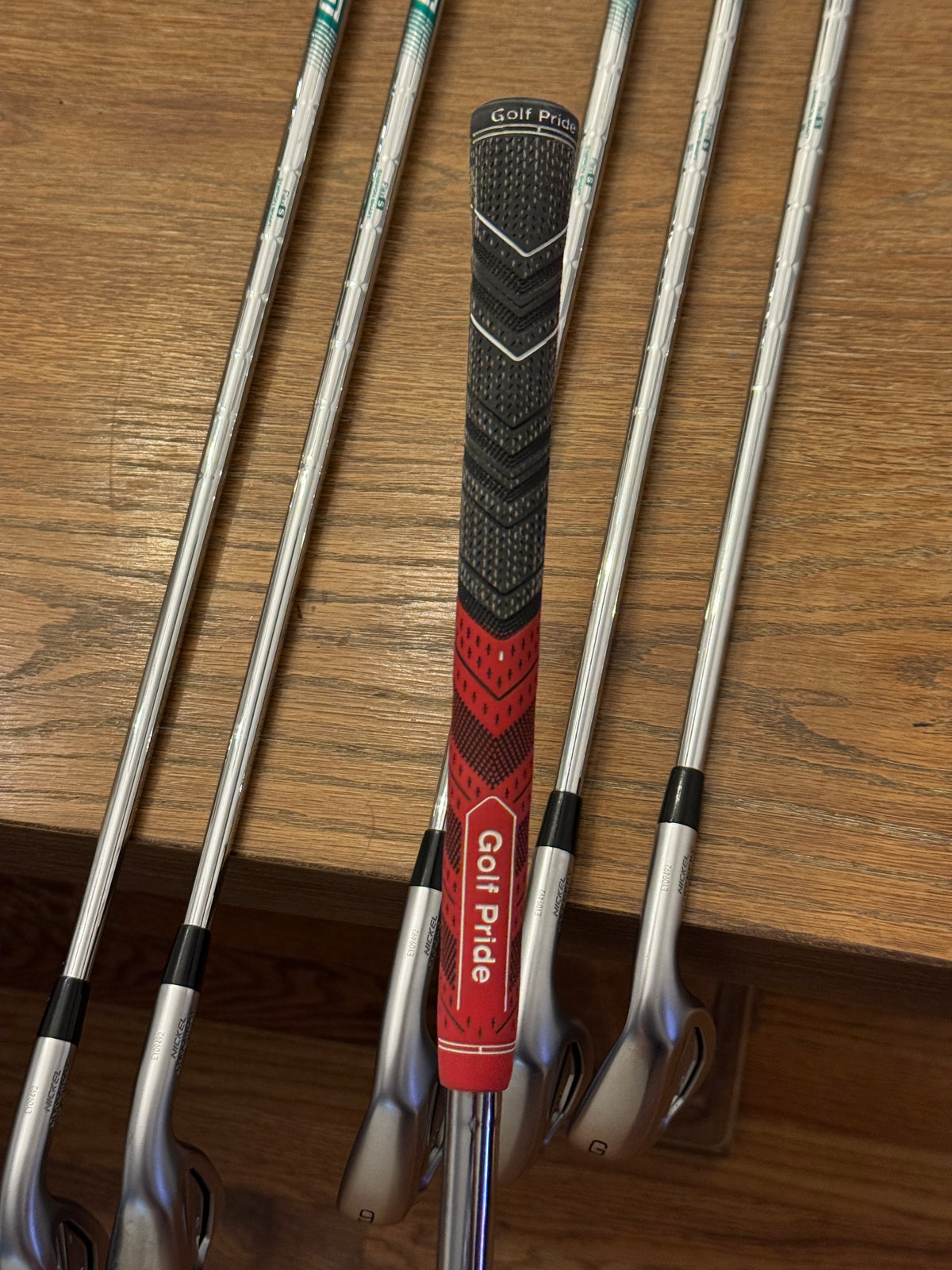 Mizuno JPX 925 Hot Metal Iron Set (6-GW) / N.S. Pro 950 GH S shafts (stiff)