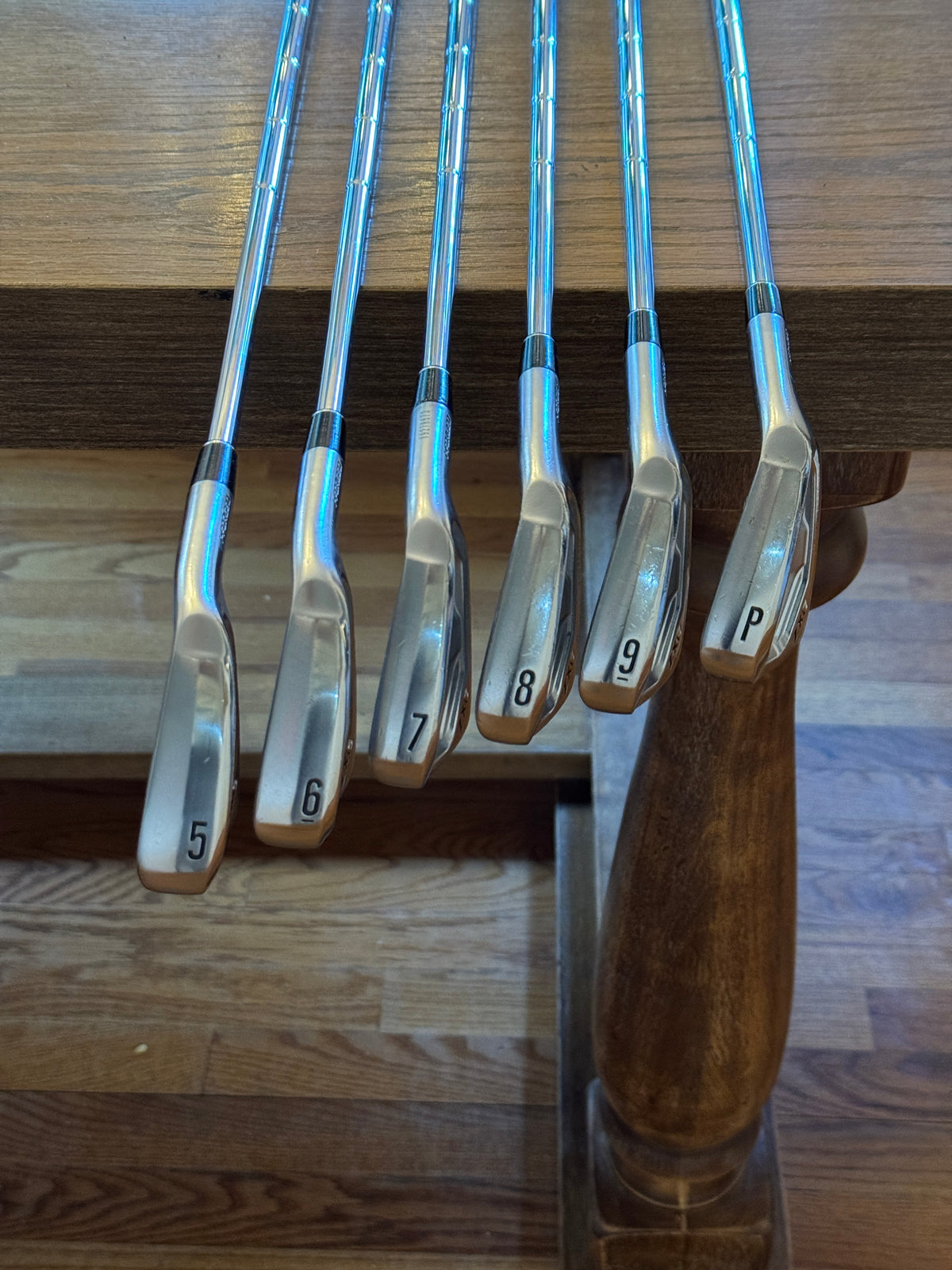 Srixon ZXi5/ZXi7 Forged '25 Iron Set (5-PW) / Dynamic Gold MID 115 S300 shafts (stiff)