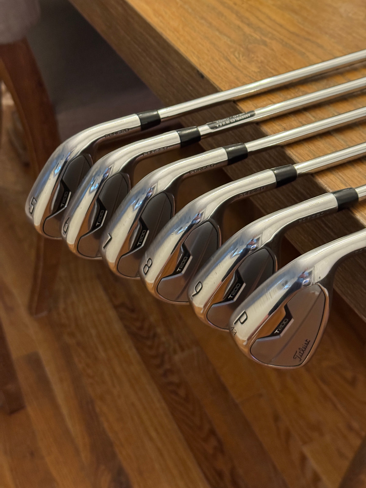 Titleist T200 ‘21 Iron Set (5-PW) / AMT Black S300 shafts (stiff)