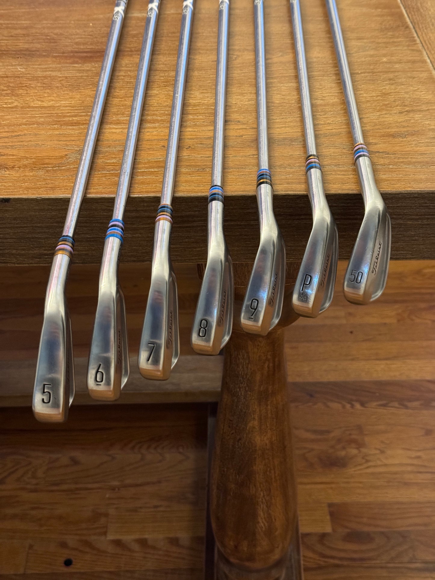 Titleist T100 ‘23 Iron Set (5-GW) / Project X LZ 6.5 125g shafts Xtra Stiff