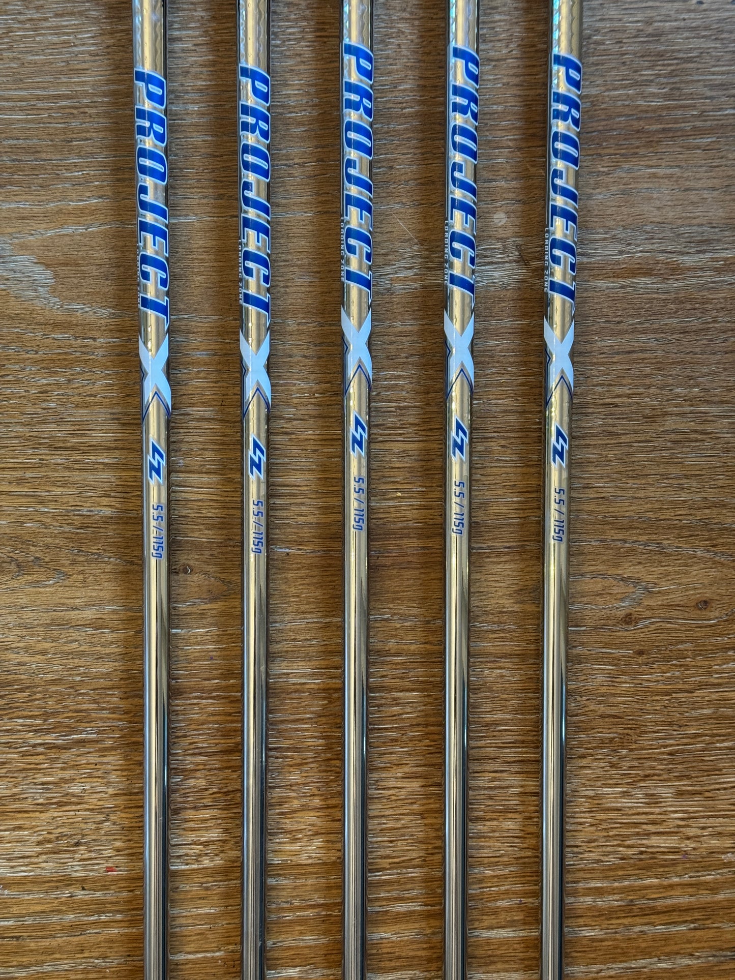Mizuno JPX 923 Hot Metal Pro Iron Set (6-PW) / Project X LZ 5.5 115g shafts (regular +)