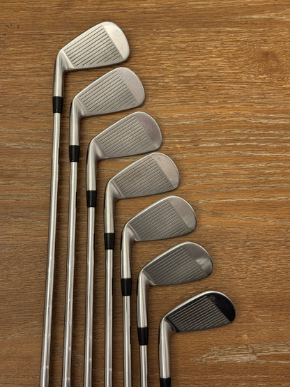 Mizuno Pro 243 Iron Set (4-PW) / KBS Tour Lite S shafts (stiff)