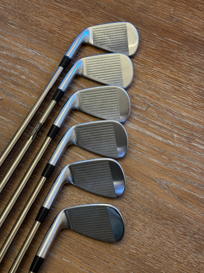 Mizuno Pro 245 Iron Set (6-GW) / Recoil 95 F3 shafts (regular)