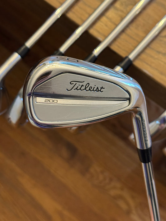 Titleist T200 ‘23 Iron Set (5-GW) / N.S. Pro Modus3 Tour105 shafts Stiff