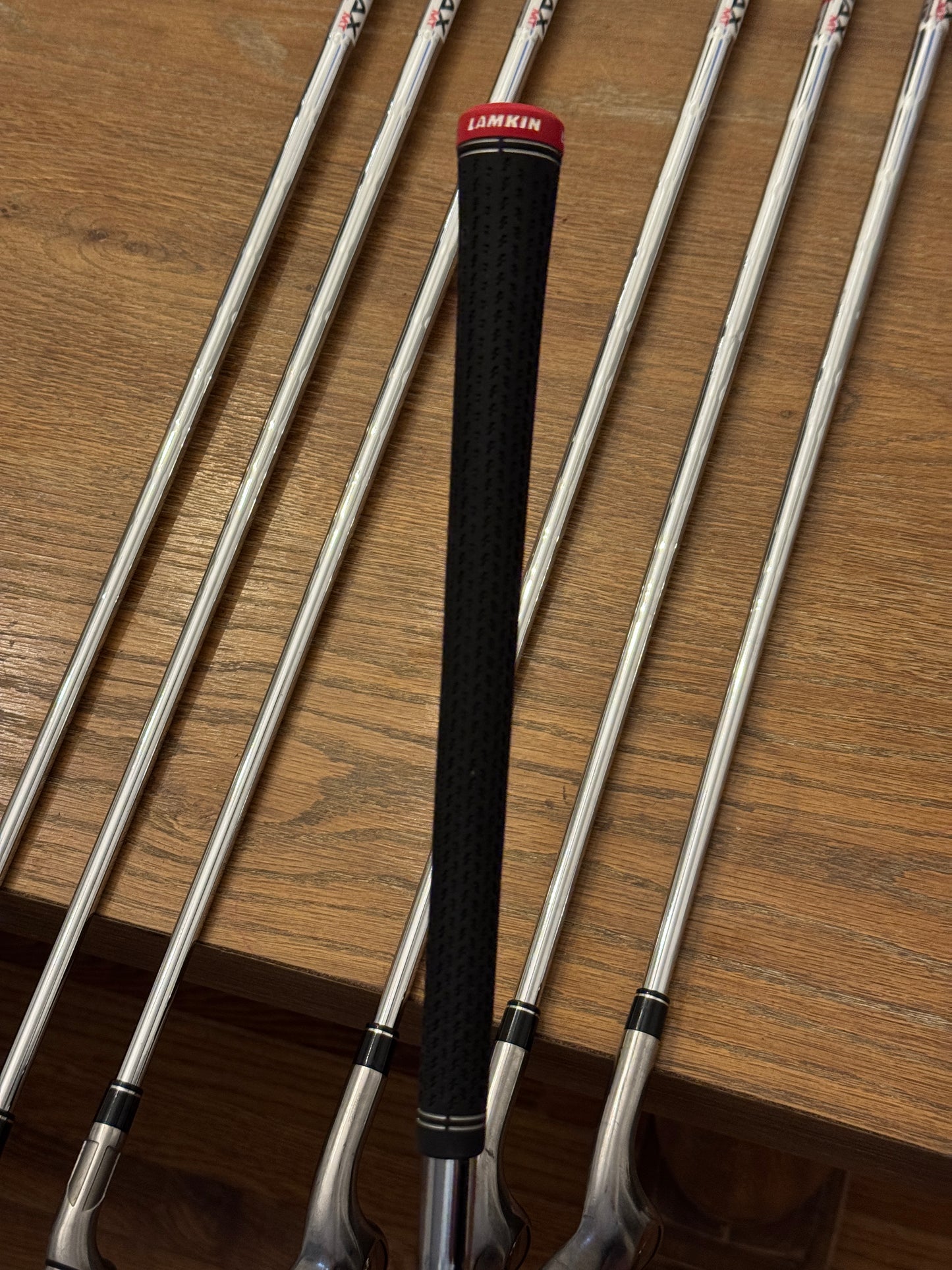 Taylormade Stealth HD Iron Set (5-AW) / KBS Max MT 85 S shafts (stiff)