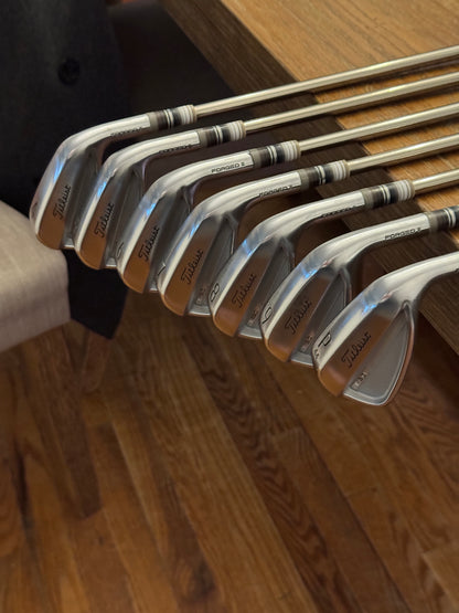 Titleist T150 ‘23 Iron Set (4-PW) / Recoil 95 F4 shafts (stiff)