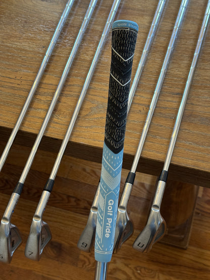 Ping i Iron Set (5-UW) / AWT 2.0 S shafts Stiff