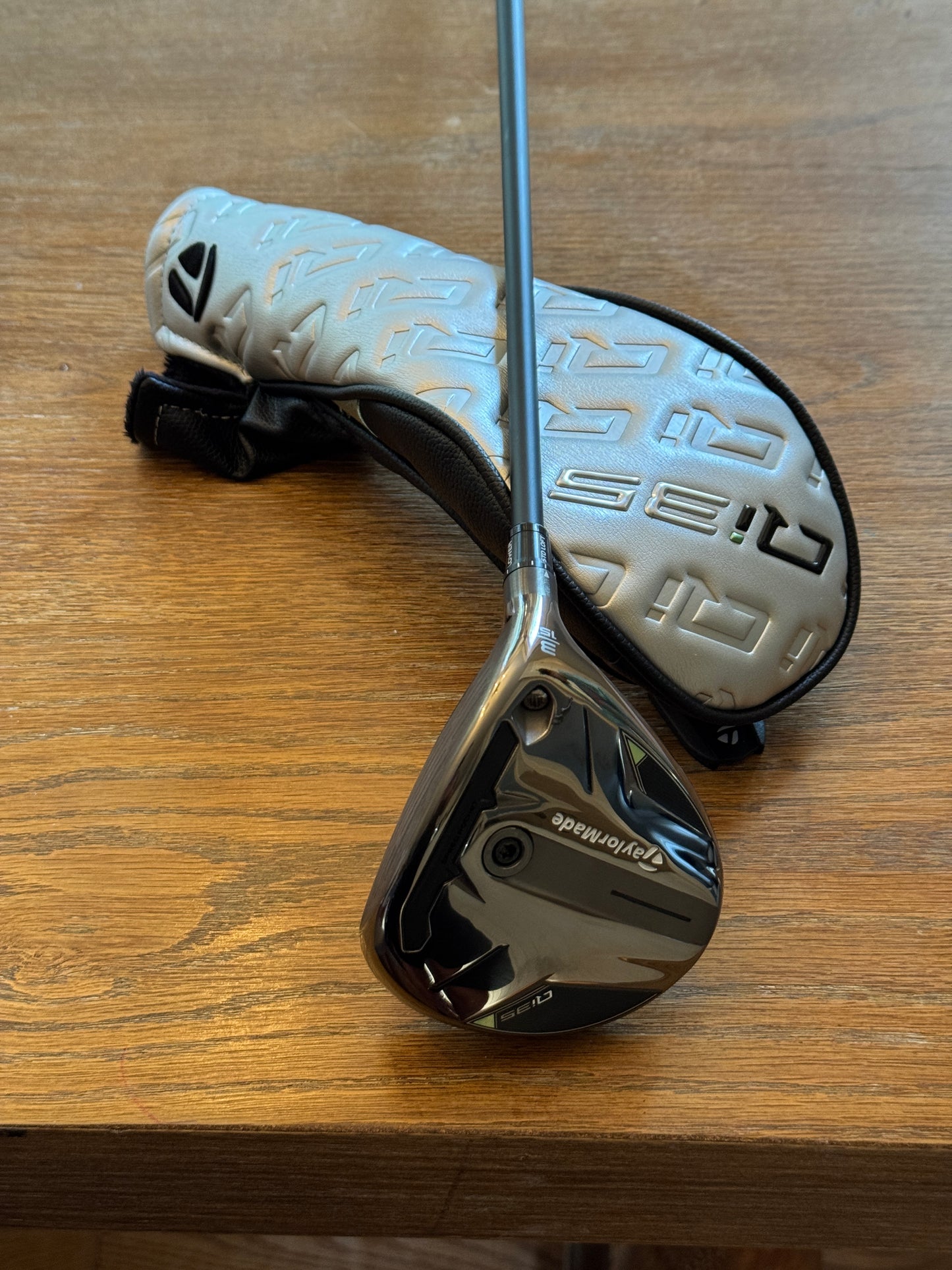 Taylormade Qi35 5-wood (18°) / Ventus FW 5-R shaft (regular)
