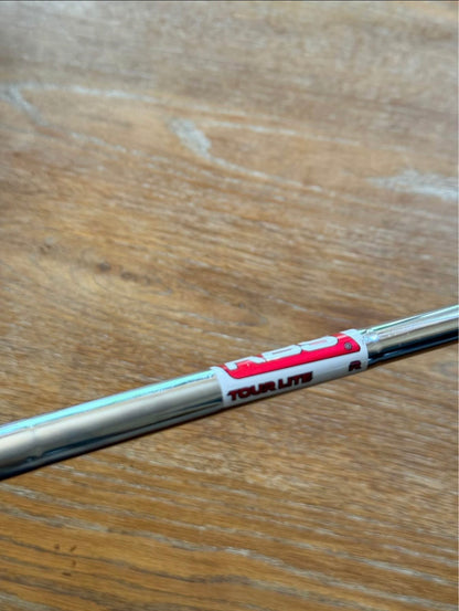 Titleist T350 4-iron / KBS TOUR Lite R shaft (regular)