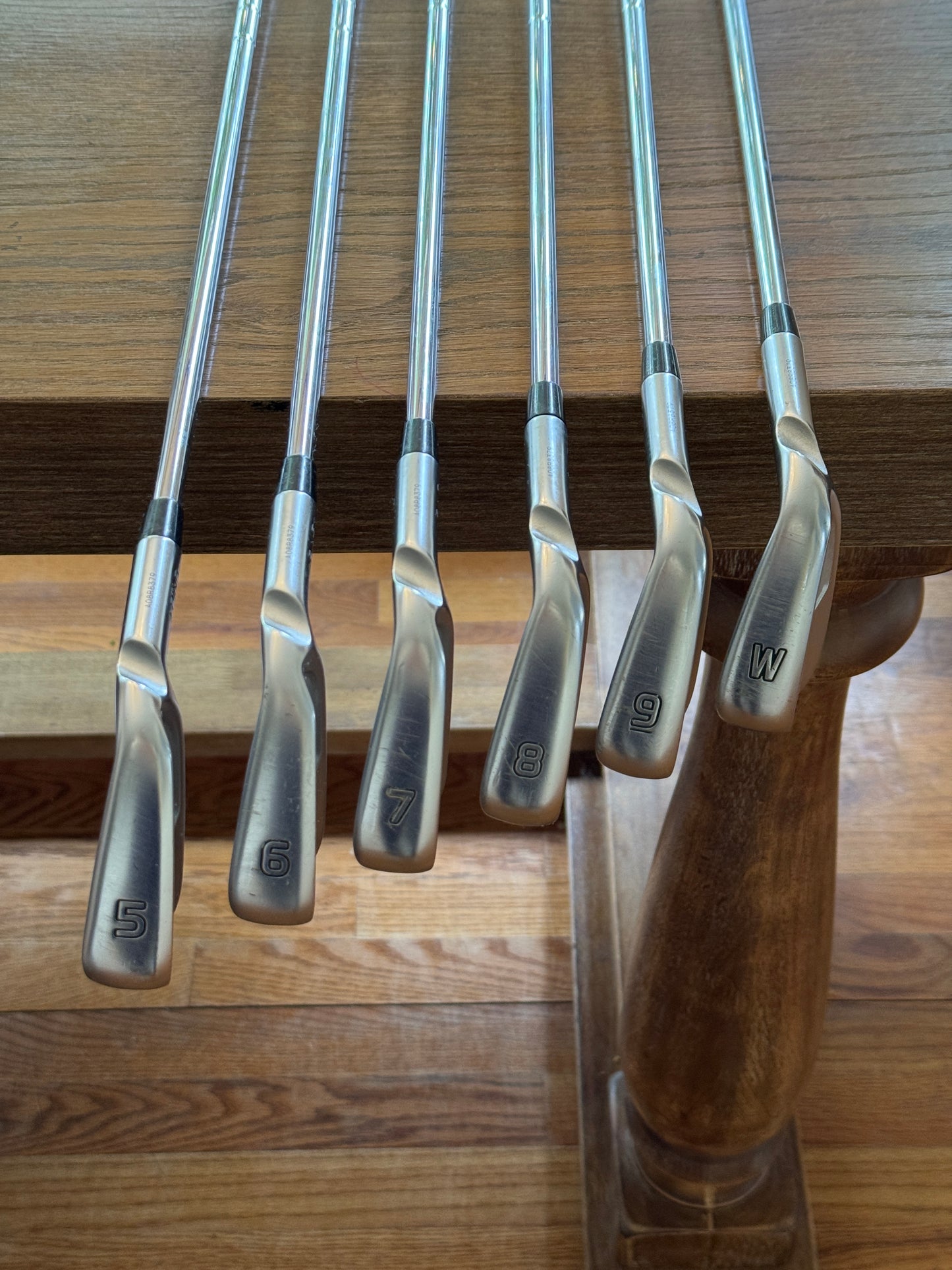 Ping i525 Iron Set (5-PW) / Elevate 95 R shafts (regular)