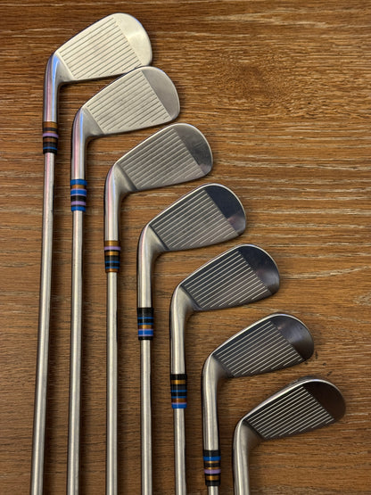 Titleist T100 ‘23 Iron Set (5-GW) / Project X LZ 6.5 125g shafts Xtra Stiff