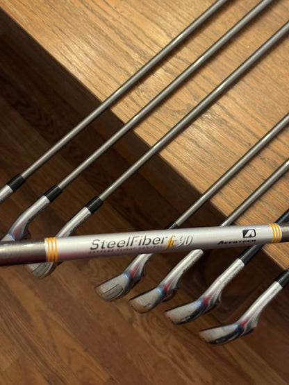 Mizuno MX-900 Iron Set (3-PW) / Steelfiber fc90 f3 shafts (regular)