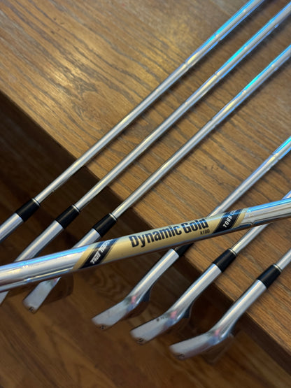 Srixon Z-Forged Iron Set (4-PW) / Dynamic Gold X100 shafts (Xtra stiff)