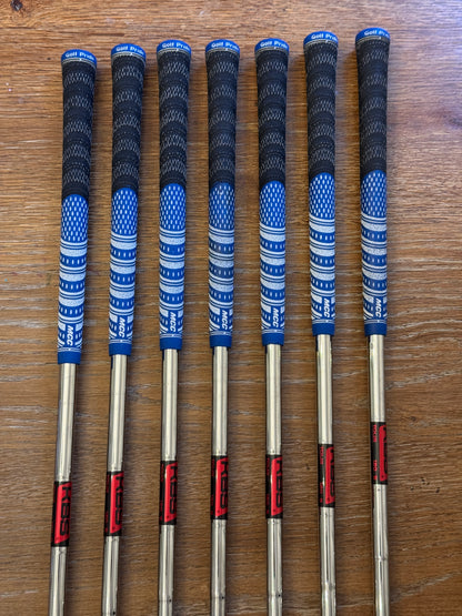 Mizuno JPX 925 Hot Metal Iron Set +1” (4-PW) / KBS Tour 120 S shafts (stiff)