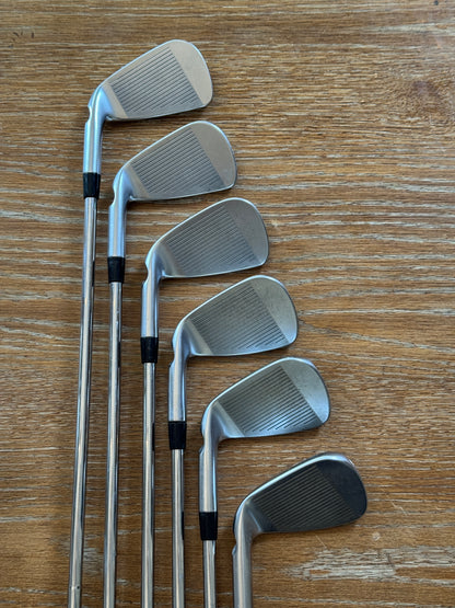 Ping i525 Iron Set (5-PW) / Elevate 95 R shafts (regular)