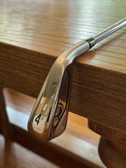 Titleist T200 ‘19 4-Iron / AMT Black S300 shaft (stiff)