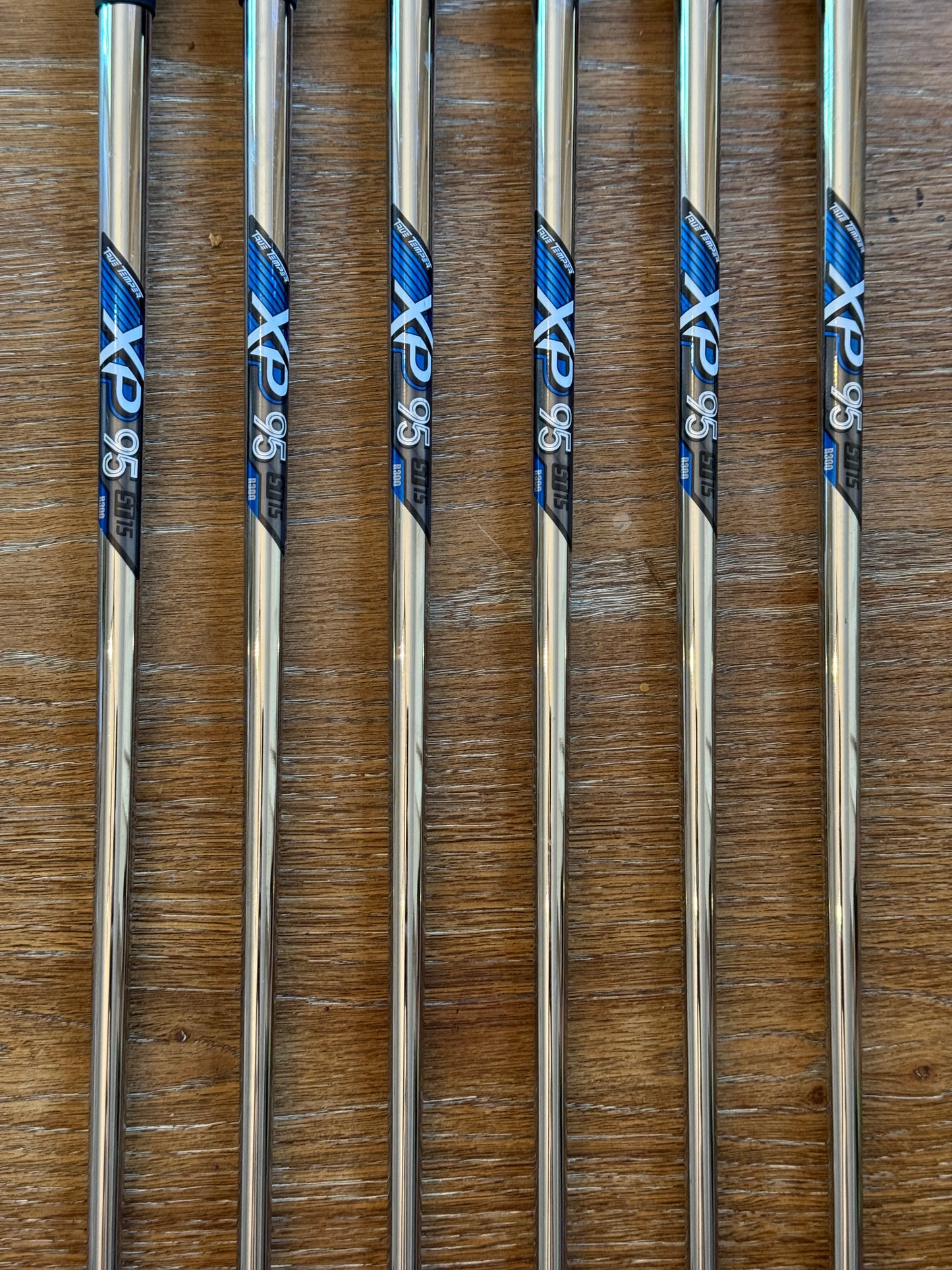 Callaway Mavrik Iron Set (5-PW) / True Temper XP 95 R300 shafts (regular)