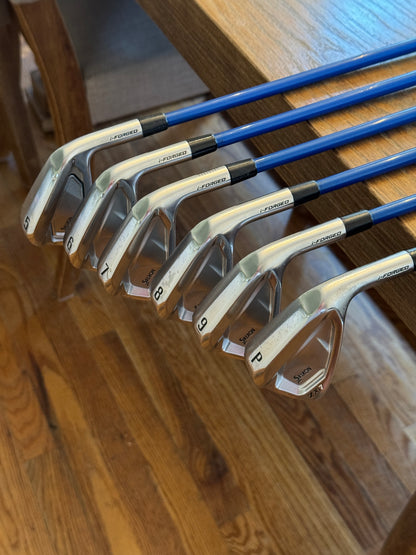 Srixon ZXi5/ZXi7 Forged '25 Combo Iron Set (5-PW) / Tour AD-75 S shafts (stiff)