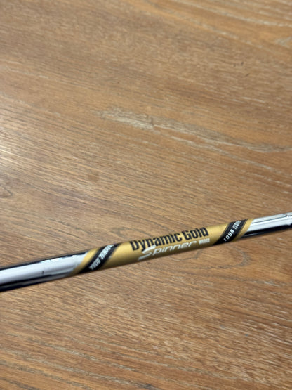 Cleveland RTX Black Gap Wedge (52°)