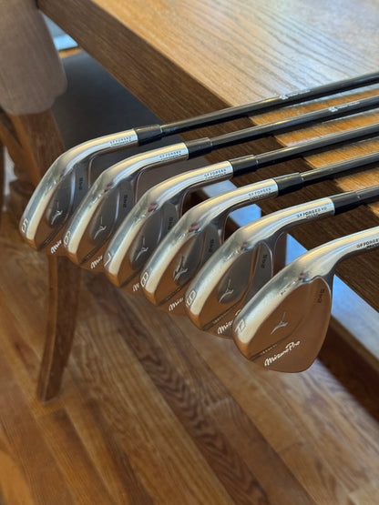 Mizuno Pro 245 Iron Set (5-PW) / Mitsubishi MMT 85 R shafts (regular)