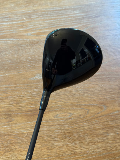 Titleist TSr4 Driver (8.0°) / HZRDUS 6.5 60g shaft (xtra stiff)