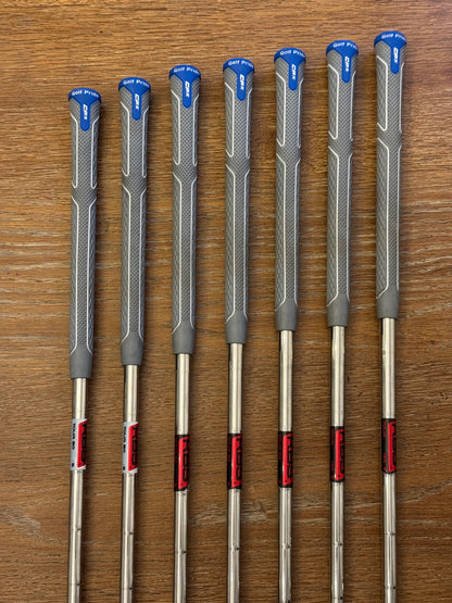 Cobra King Radspeed One-Length Iron Set (5-GW) / KBS Tour 80/90/120 S combo shafts (stiff)