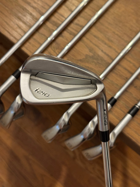 Ping i210 Iron Set (4-PW) / Dynamic Gold S300 shafts (stiff)