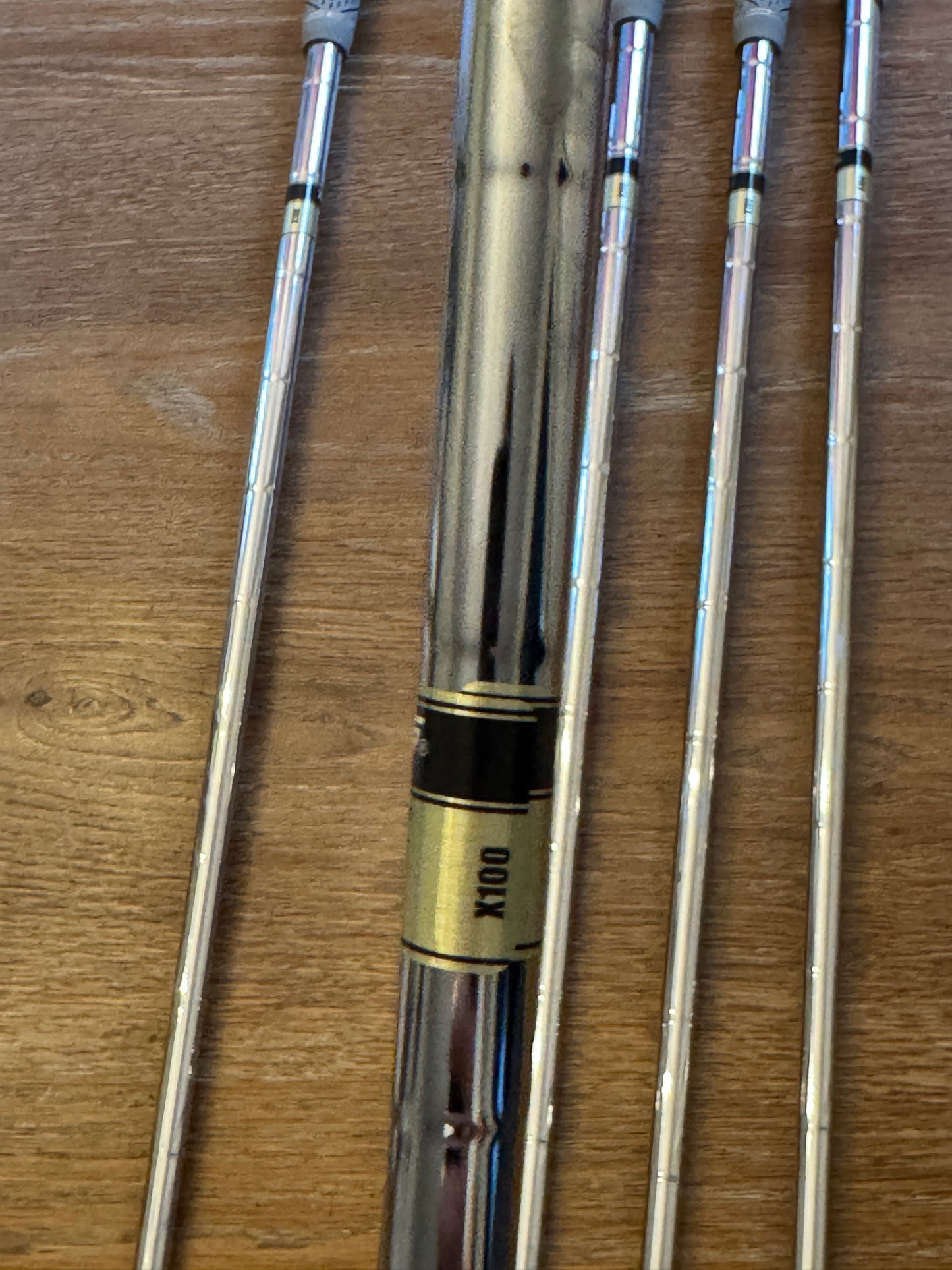 Mizuno Pro 243 / 241 Combo Iron Set (5-PW) / Dynamic Gold X100 shafts (xtra stiff)