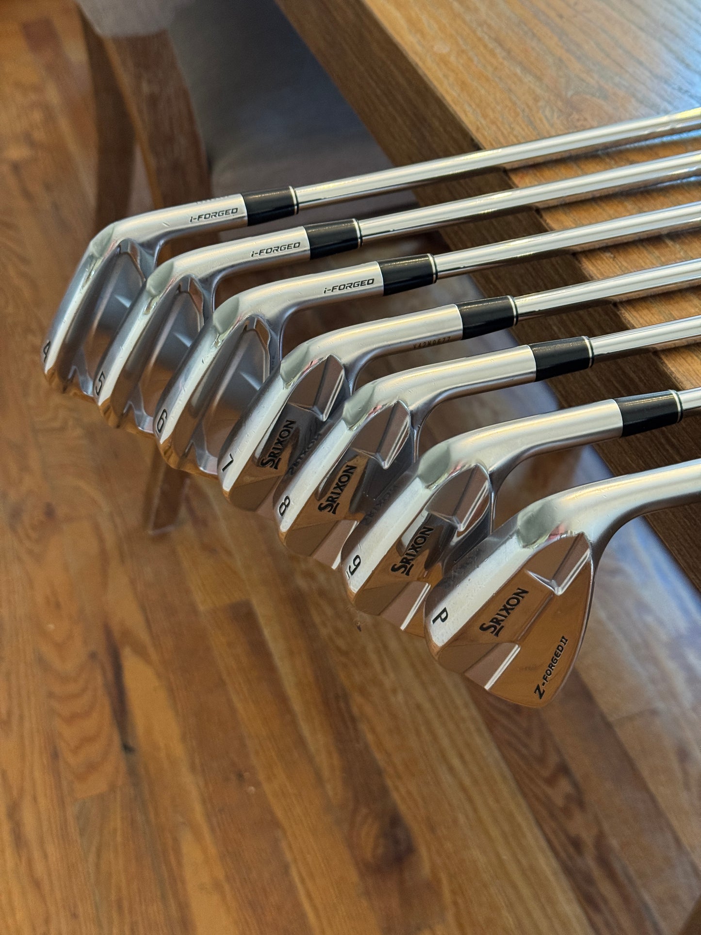 Srixon ZXi7 / Z-Forged II Combo Iron Set (4-PW) / Dynamic Gold X100 shafts (xtra stiff)