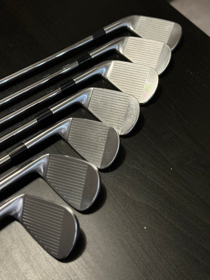 Taylormade P7MC/P770 Iron Set (4-PW) / N.S. Pro Modus3 Tour120 X shafts Xtra stiff