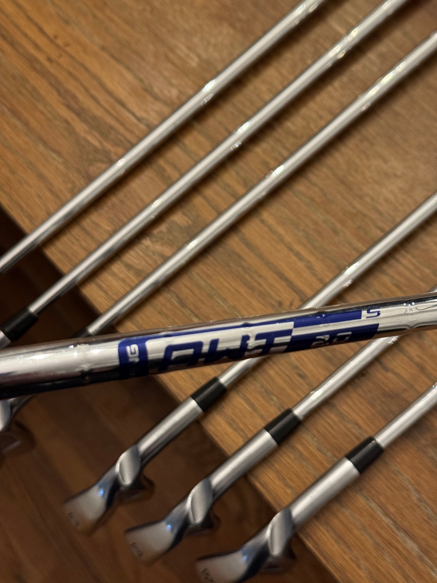 Ping i525 Iron Set +1/2” (4-PW) / Ping AWT 2.0 S shafts (stiff)