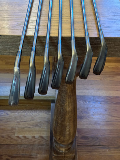 Taylormade P790 ‘25 Gunmetal Black Iron Set (4-PW) / BLACKED N.S. Pro Modus3 Tour105 shafts (stiff)