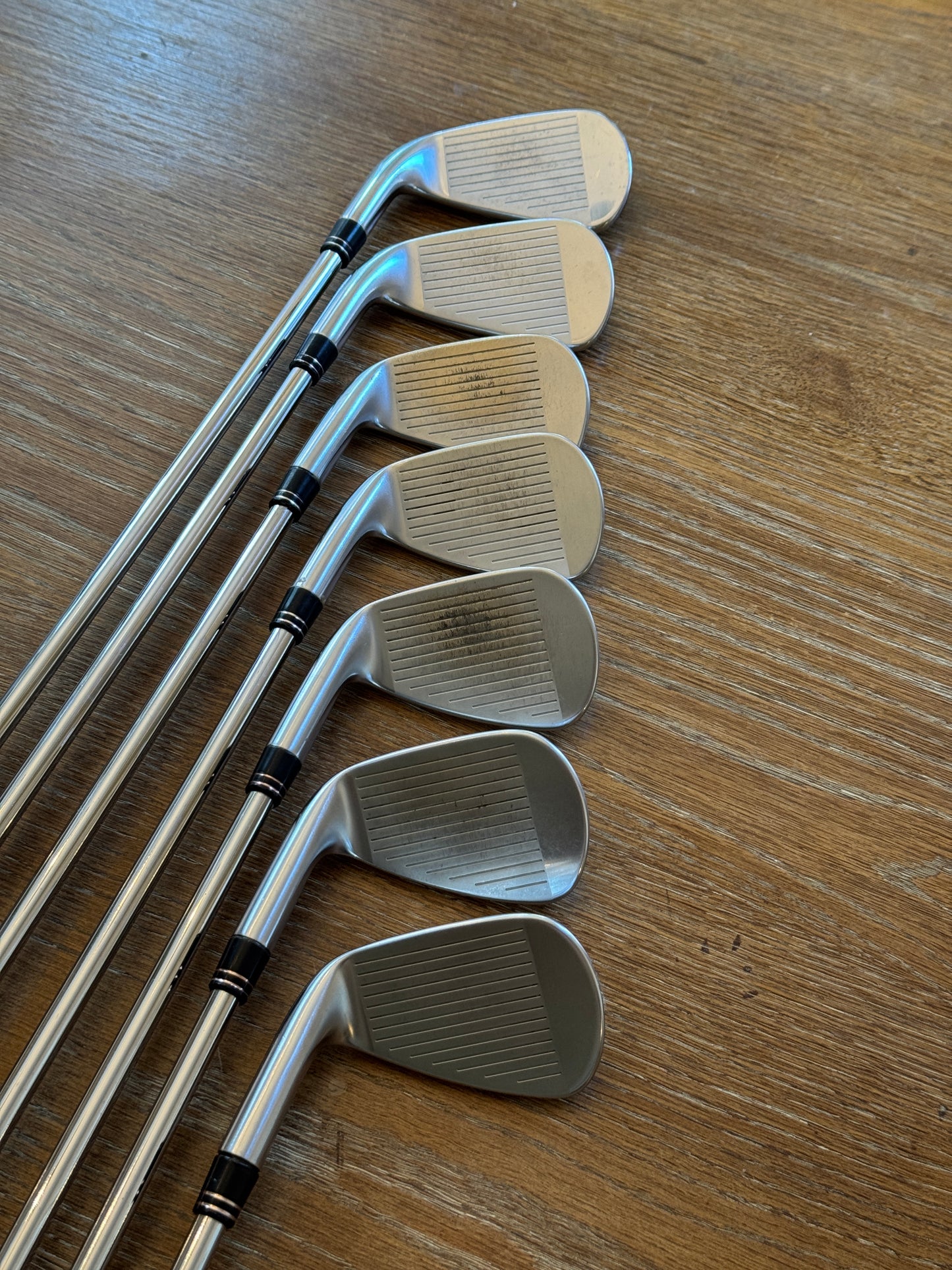Titleist T300/T200 ‘21 Combo Iron Set (5-GW) / AMT Red R300 shafts (regular)
