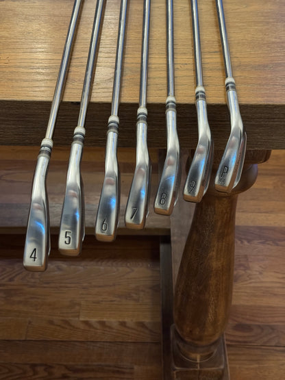 Titleist T150 ‘23 Iron Set (4-PW) / Recoil 95 F4 shafts (stiff)