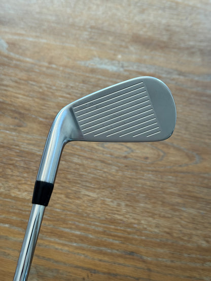 *MINT* Titleist T250 ‘25 Forged 4-Iron / N.S. Pro Modus3 Tour 130S shaft (stiff)