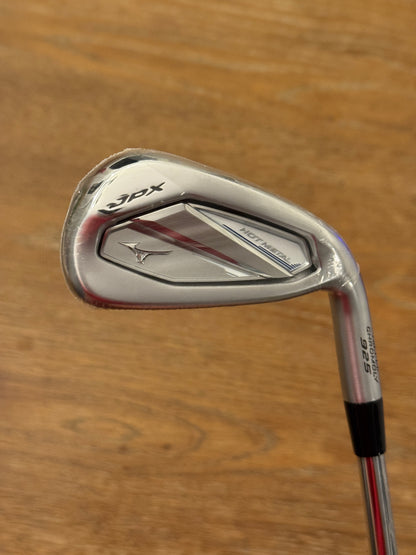 *BRAND NEW* Mizuno JPX 925 Hot Metal 4-iron / N.S. Pro 950 GH S shaft (stiff)