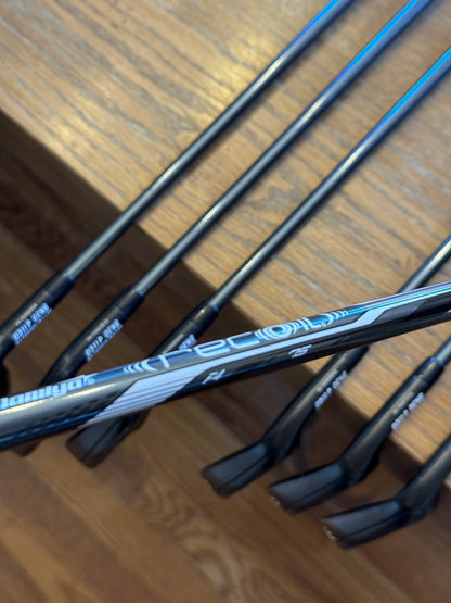 PXG 0311 P Gen6 Black Iron Set (4-PW) / UST Mamiya Recoil f4 75 shafts (stiff)